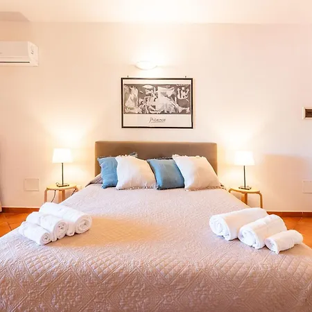 Relaxing Cristal Blu Sleeps 4 No1492 Santa Teresa Gallura