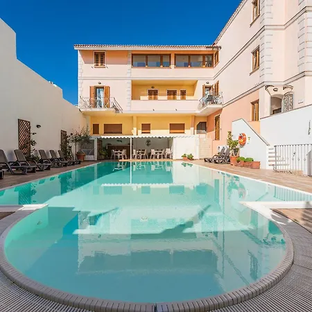 Apartment Relaxing Cristal Blu Sleeps 4 No1492